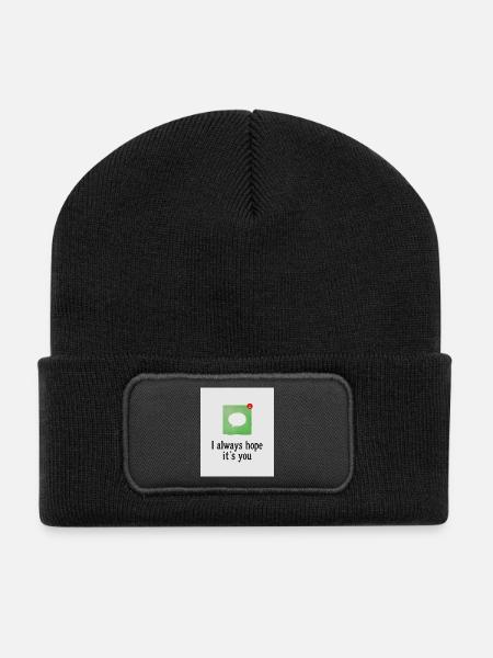 Ich hoffe immer, dass du es bist. - Recycelte Patch Beanie - Schwarz