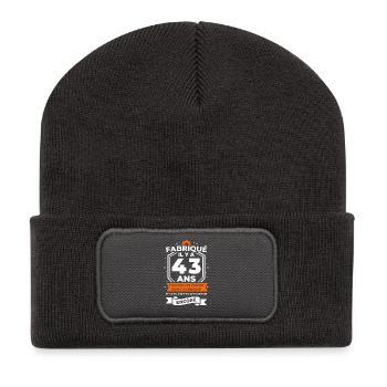 Fabriqué il y a 43 ans badge - Beanie recyclé à patch - charbon - Devant