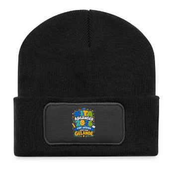  Kita Abgänger 2026 Eine Legende geht vom Gelände - Recycelte Patch Beanie - Schwarz - Vorne