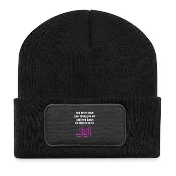 Danse de couple en valse - Beanie recyclé à patch - noir - Devant