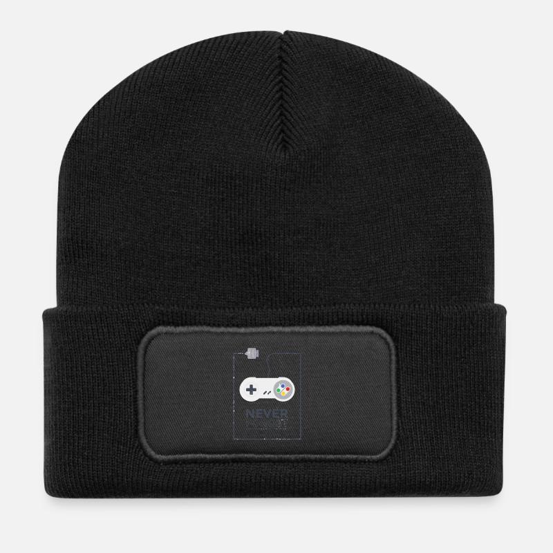 Super Konsole Gaming - Never Forget Retro 1990 - Recycelte Patch Beanie - Schwarz