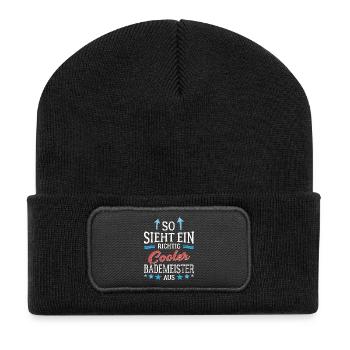 So sieht ein richtig cooler Bademeister aus - Recycelte Patch Beanie - Schwarz - Vorne