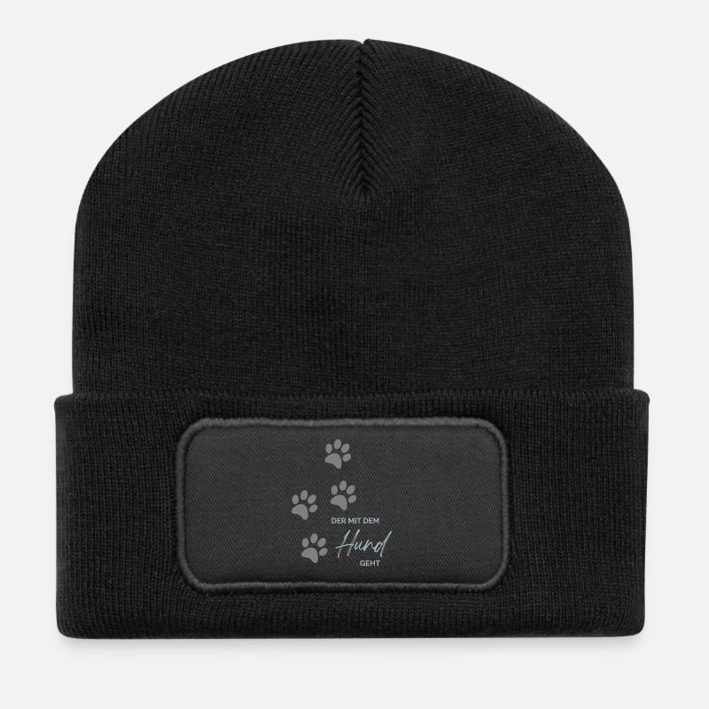 Der mit dem Hund geht - Recycelte Patch Beanie - Schwarz