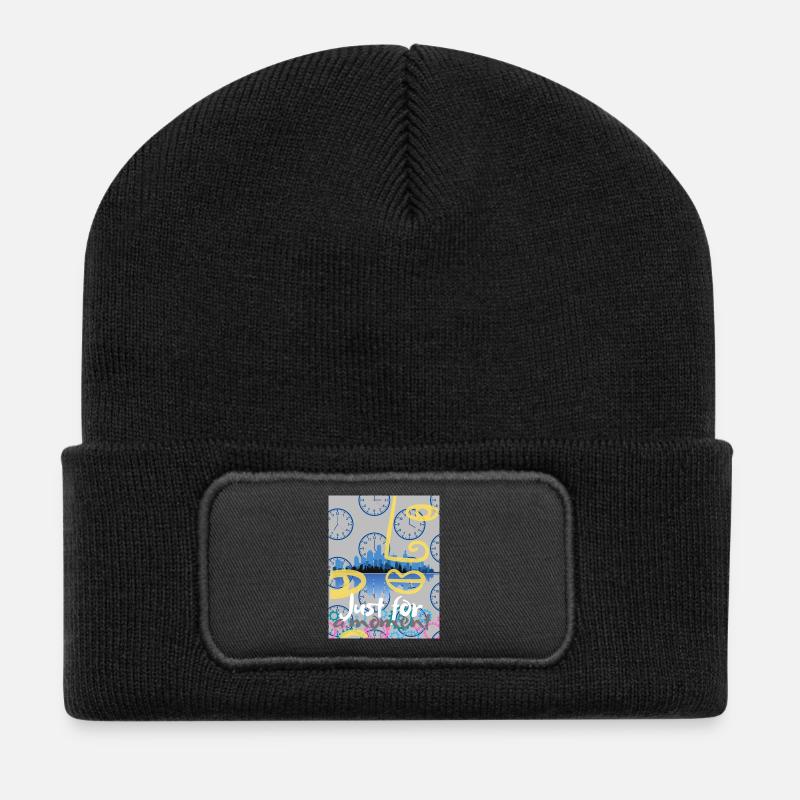 Nur für einen Moment - Recycelte Patch Beanie - Schwarz
