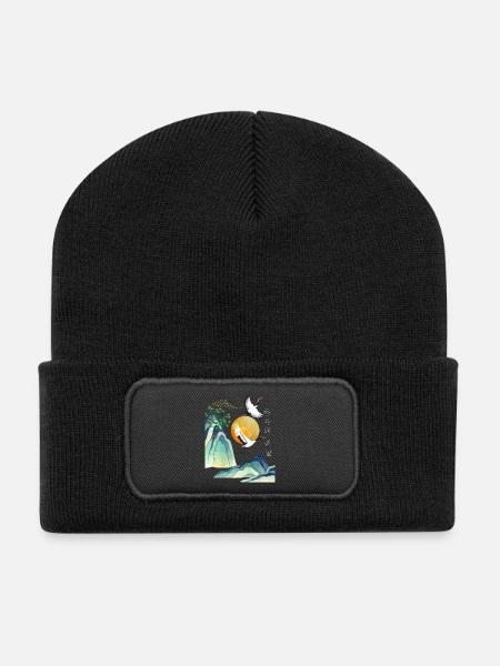 Korean Seollal Design – Cranes and Sun - Recycelte Patch Beanie - Schwarz