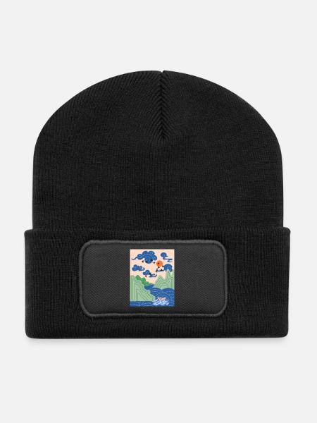 Korean Art Design mit Kranichen & Origami Boot - Recycelte Patch Beanie - Schwarz