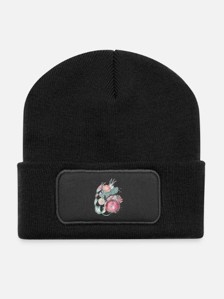 Blumenmeer Wellenkunst - Recycelte Patch Beanie - Schwarz