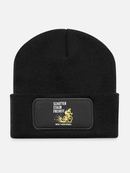 Schotter Freiheit – Mein Therapieweg - Recycelte Patch Beanie - Schwarz