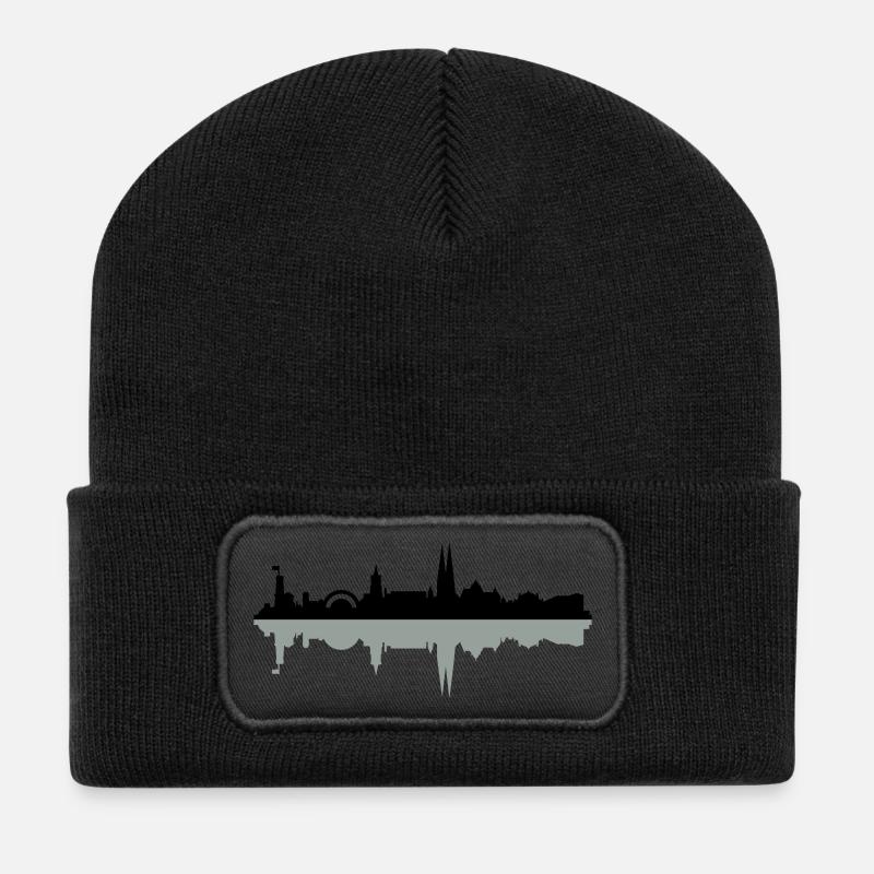 Skyline Bielefeld - Recycelte Patch Beanie - Schwarz