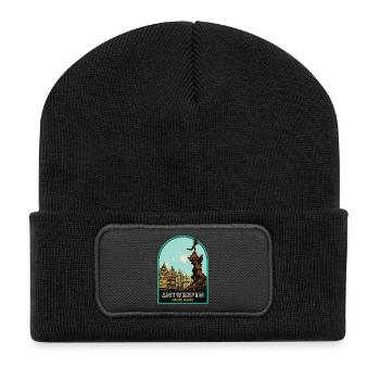 Picturesque illustration of the Grand Place - Recycled Patch Beanie - black - Front