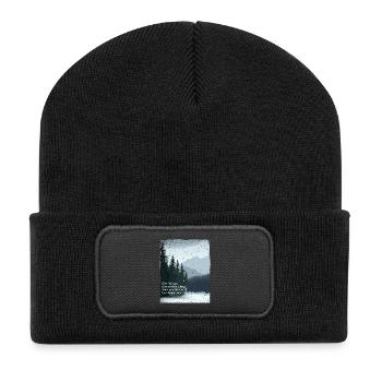 Was Du hast können viele haben. Doch was Du bist - Recycelte Patch Beanie - Schwarz - Vorne