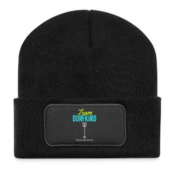 Team Dorfkind...und stolz drauf - Recycelte Patch Beanie - Schwarz - Vorne