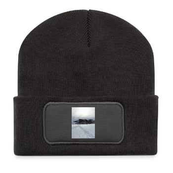 Snowbound Horizon Under Pale Sun - Recycled Patch Beanie - dark grey - Front