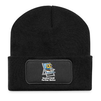 Booked Until Further Notice Bücherwurm - Recycelte Patch Beanie - Schwarz - Vorne