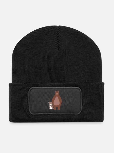Mama Bär oder Papa Bär mit Babybär Bärchen - Recycelte Patch Beanie - Schwarz