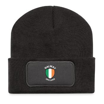 Galway-Schild mit irischer Flagge - Recycelte Patch Beanie - Dunkelgrau - Vorne