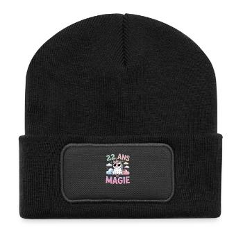 22 ans de magie - Beanie recyclé à patch - noir - Devant