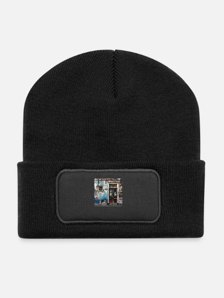 Lost Place Front Door No. 5 Leave Dilapidated Urban - Recycled Patch Beanie - black