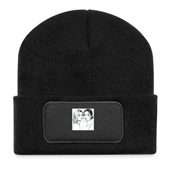 Elegante Frauenportraits in Schwarz-Weiß - Recycelte Patch Beanie - Schwarz - Vorne