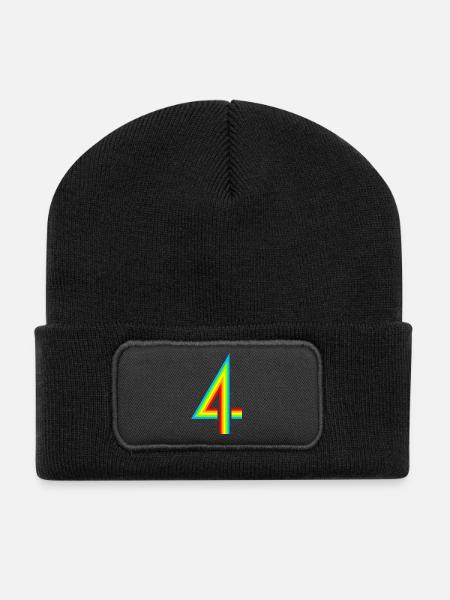 Schon 4 Jahre! - Recycelte Patch Beanie - Schwarz