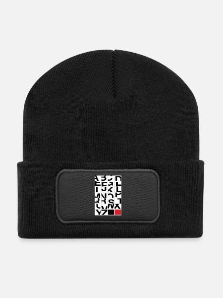 Modernes Alphabet – Typografie Kunst - Recycelte Patch Beanie - Schwarz