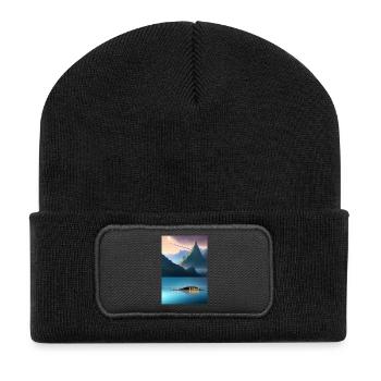 Paysage avec lac, bateau et montagnes - Beanie recyclé à patch - noir - Devant