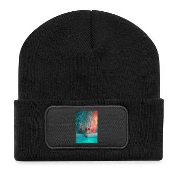Coole Katze am Pool - Recycelte Patch Beanie - Schwarz - Vorne