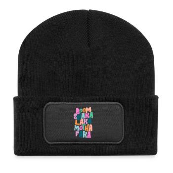 Fette Farbburst-Typografie - Recycelte Patch Beanie - Schwarz - Vorne