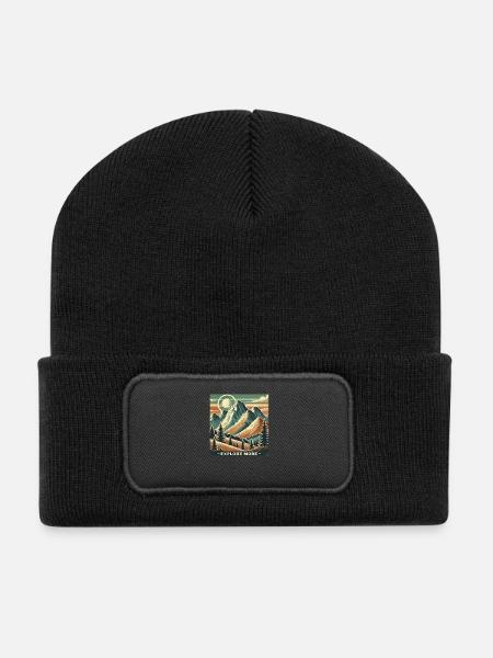 Explore more - Recycelte Patch Beanie - Schwarz