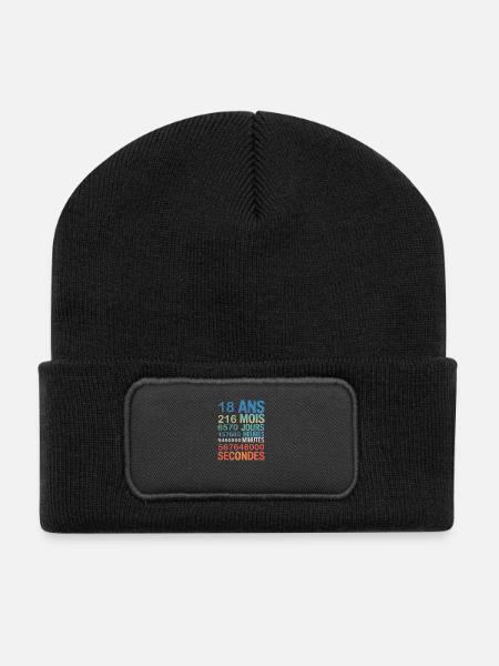 18 Ans – Une vie en Chiffres - Recycled Patch Beanie - black