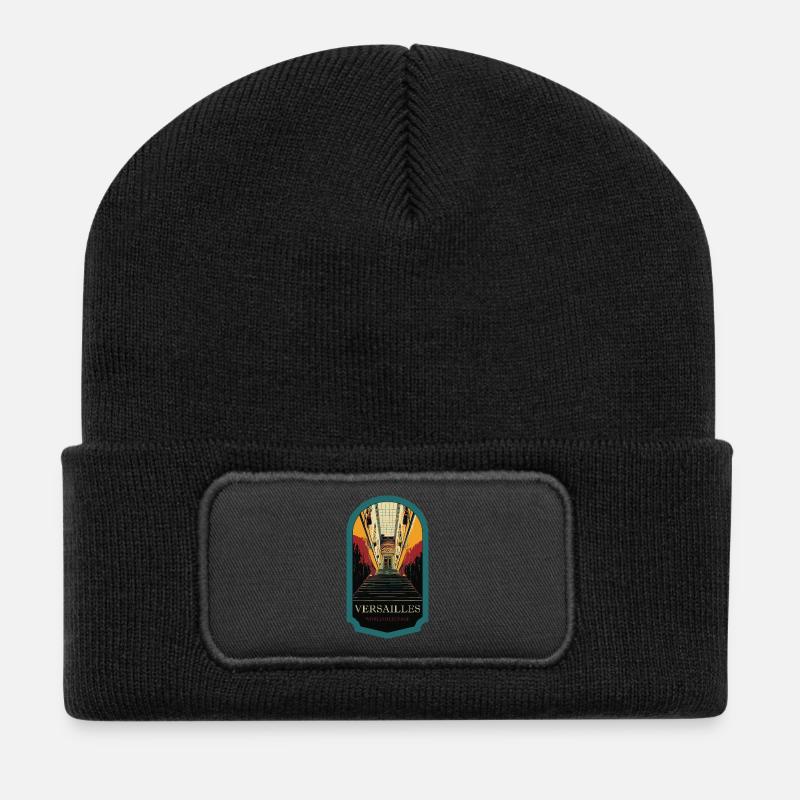 Königliche Treppe, Illustration von Versailles - Recycelte Patch Beanie - Schwarz