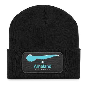 Ameland | Design-Landkarte - Recycelte Patch Beanie - Schwarz - Vorne