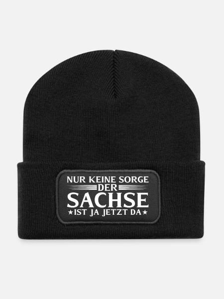 Sachse ist ja jetzt da - Sächsischer Dialekt - Recycelte Patch Beanie - Schwarz
