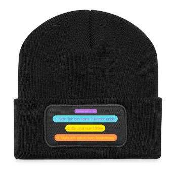 1,99m Fragen - Recycelte Patch Beanie - Schwarz - Vorne