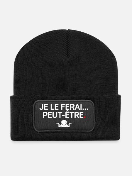 VIELLEICHT WERDE ICH DAS | Humor - Recycelte Patch Beanie - Schwarz