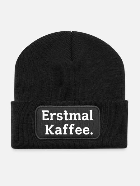 Erstmal Kaffee Spruch - Recycelte Patch Beanie - Schwarz