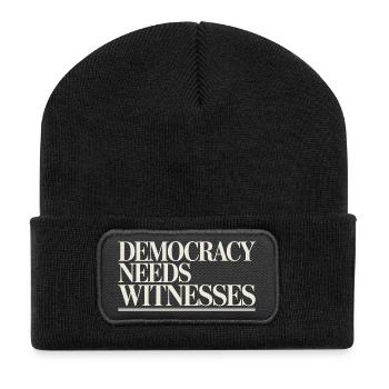Demokratie braucht Zeugen der Pressefreiheit - Recycelte Patch Beanie - Schwarz - Vorne