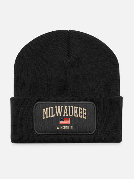 Milwaukee Wisconsin Vintage Banner - Recycelte Patch Beanie - Schwarz