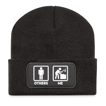 Me as a butcher - Recycled Patch Beanie - dark grey - Front