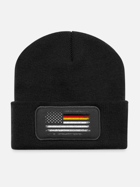 Schlechte US-deutsche Flaggen-Mischung - Recycelte Patch Beanie - Schwarz
