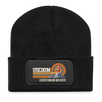 USEDOM LEUCHTTURM AN DER KÜSTE Lustiges - Recycelte Patch Beanie - Schwarz - Vorne