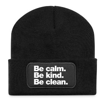Bleib ruhig. Sei freundlich. Seid rein - Recycelte Patch Beanie - Schwarz - Vorne