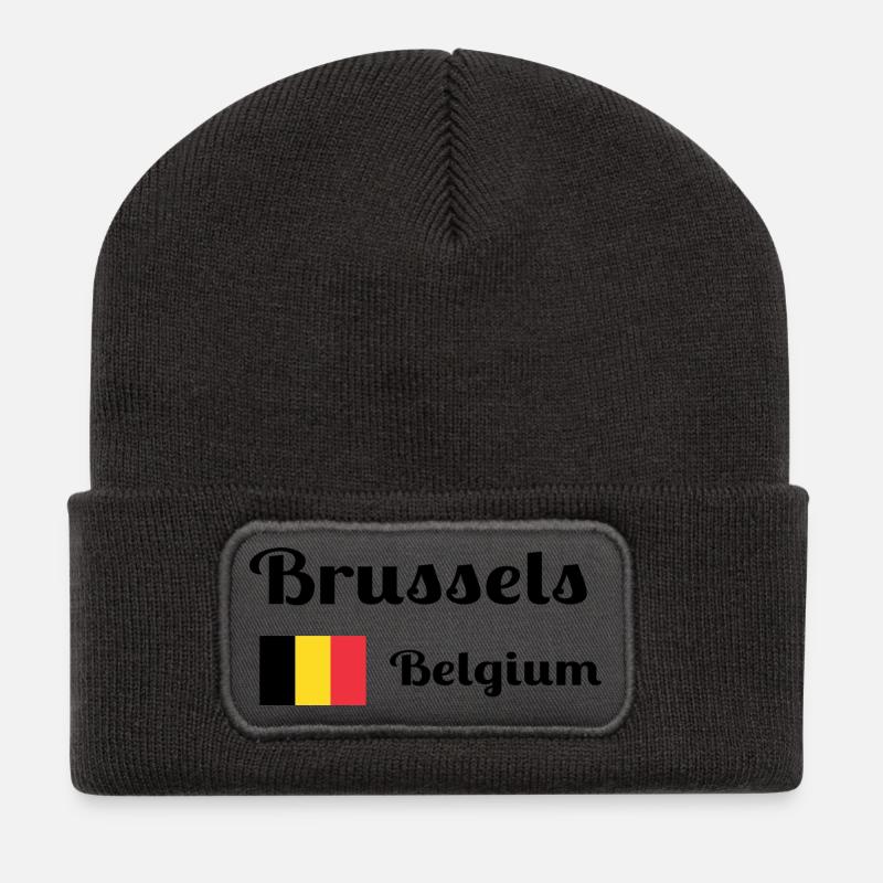 Brüssel Belgien - Stilvolle Drucke - Recycelte Patch Beanie - Dunkelgrau