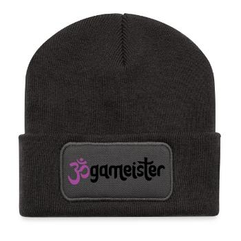 Jogameister - Typografisches OM (3-Farbig) - Recycelte Patch Beanie - Dunkelgrau - Vorne