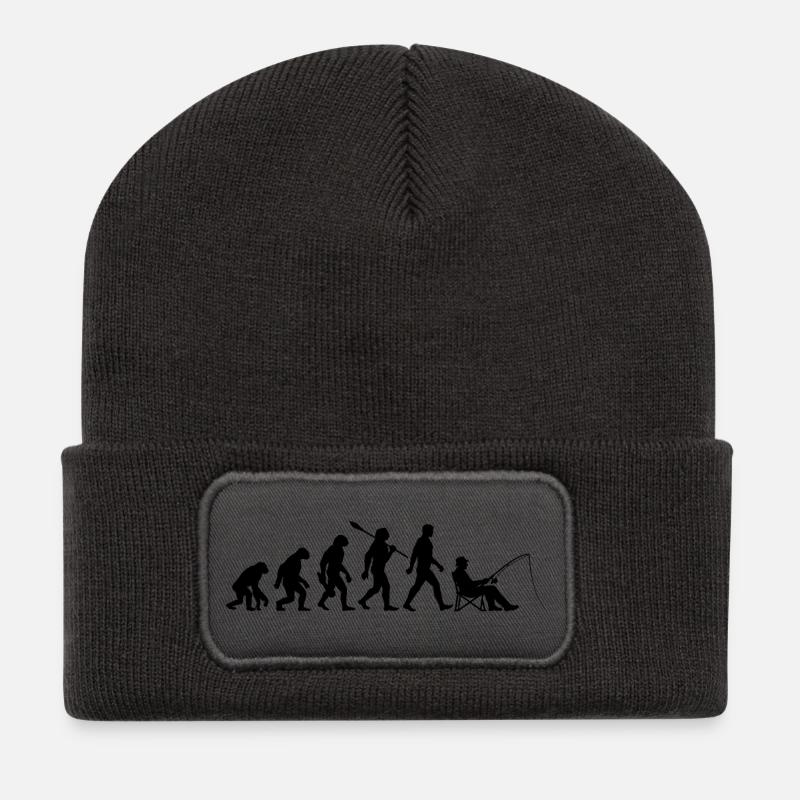 Evolution - angeln, Angler Geschenk - Recycelte Patch Beanie - Dunkelgrau