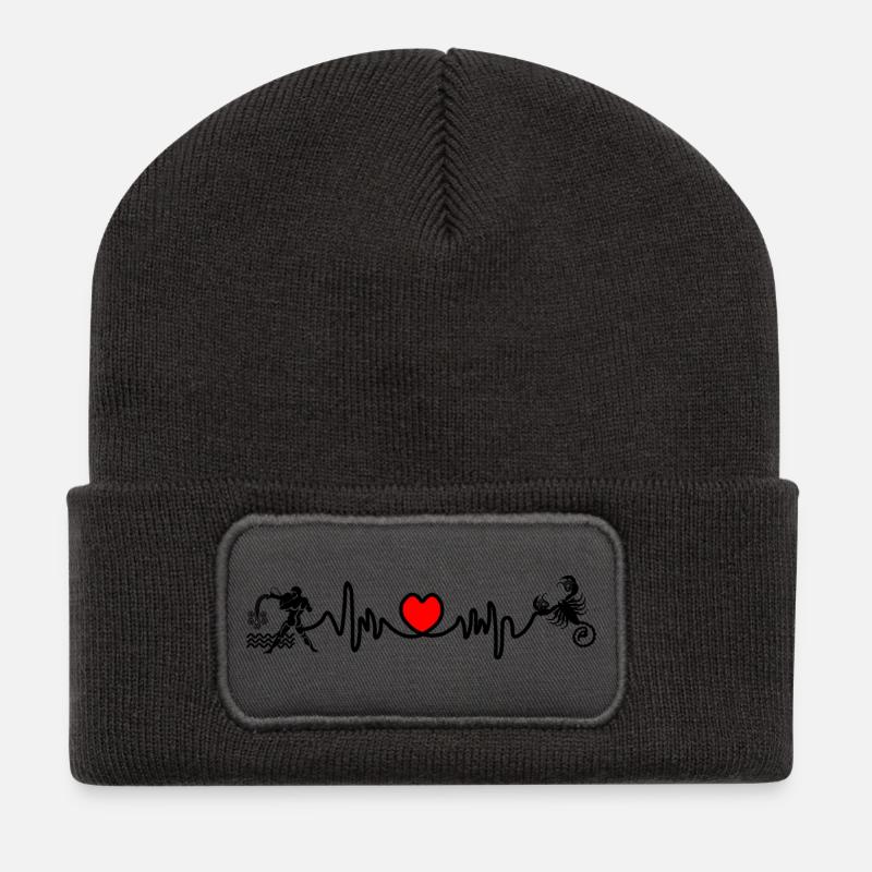 Herzfrequenz Cardio Wassermann Skorpion - Recycelte Patch Beanie - Dunkelgrau