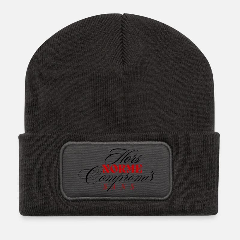 Außergewöhnlich und kompromisslos - Recycelte Patch Beanie - Dunkelgrau