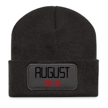 10. Geburtstag, August 2016 - Recycelte Patch Beanie - Dunkelgrau - Vorne