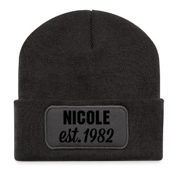 Nicole est 1982 - Recycelte Patch Beanie - Dunkelgrau - Vorne
