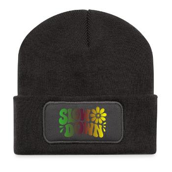 Slow Down Yoga Achtsamkeit und Ruhe - Recycelte Patch Beanie - Dunkelgrau - Vorne